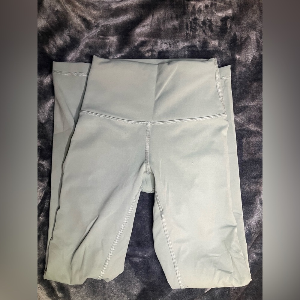 greenish lulu leggings